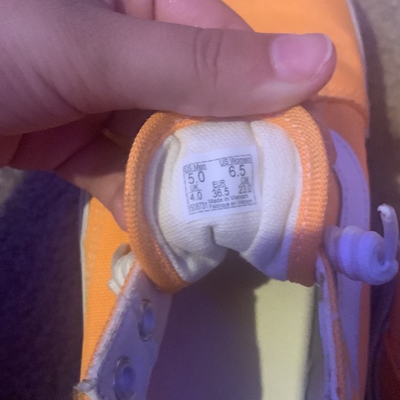 Bright neon orange vans - Picture 3 of 3